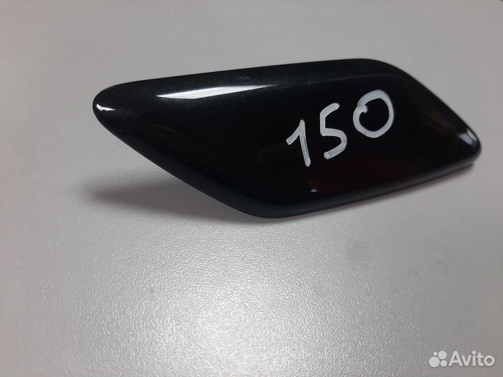 Крышка омывателя фар правая Corolla 150 (2006-2013