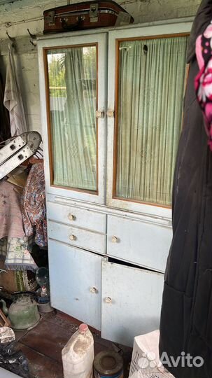 Старинный буфет