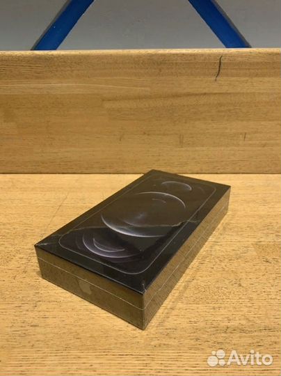 iPhone 12 Pro, 256 ГБ