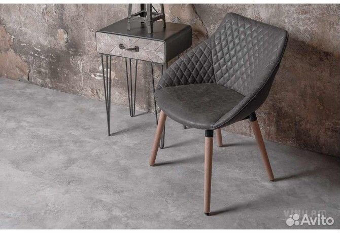 Виниловая плитка со склада