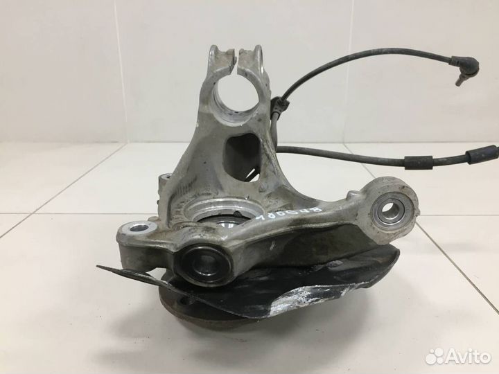 Цапфа/кулак поворотный передний правый Skoda Karoq