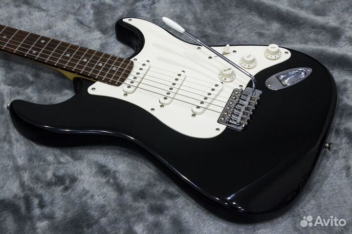 Электрогитара Fernandes Stratocaster