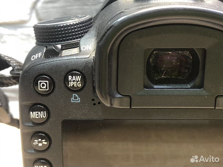 М.25220 Canon EOS 7D+kit 18-55mm Комплект