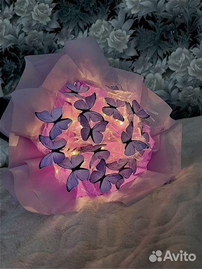 Букет из бабочек в наличии