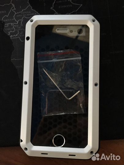 Чехол на iPhone 6s