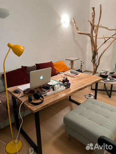 Письменный стол