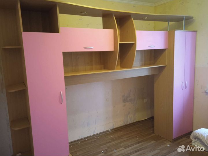 Детская с кроватью и матрасом бу