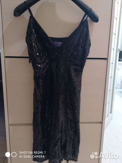 Платье праздничное