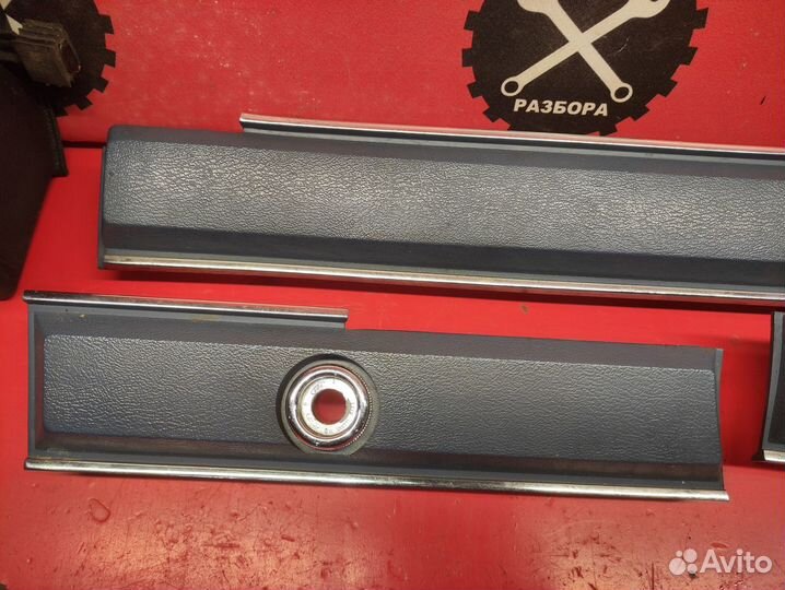 Накладка торпедо Ford Bronco 2