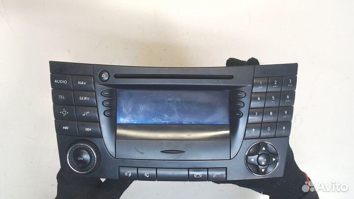 Магнитола Mercedes E W211, 2008