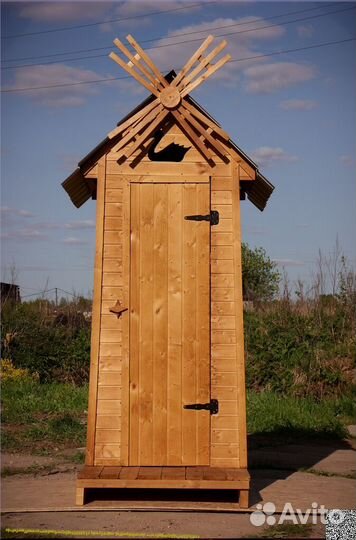 Уличный туалет с установкой