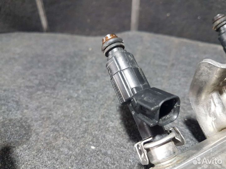 Топливная рампа Ford focus 2 c-max 2.0