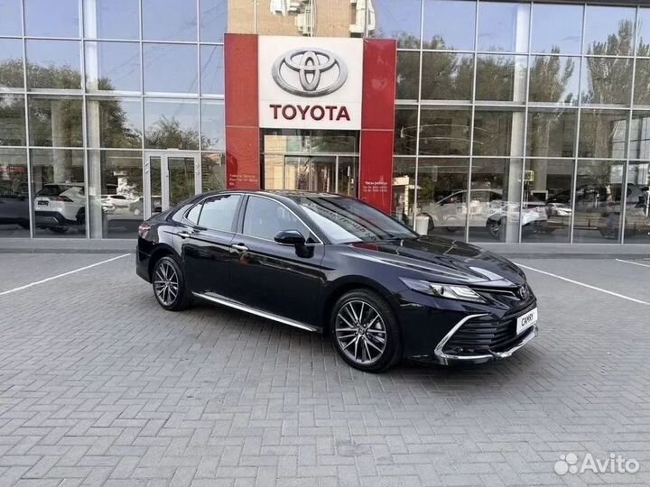 Toyota Camry 2.5 AT, 2023