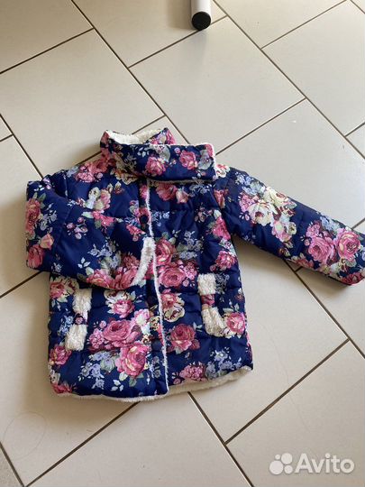 Ветровка для девочки