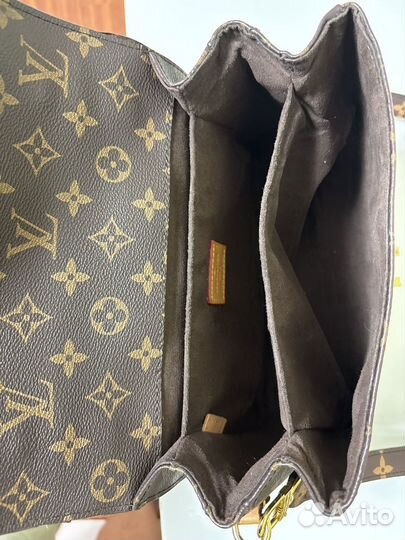 Сумка Pochette Louis Vuitton