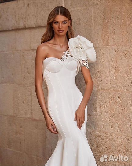 Шикарное свадебное платье 3500+ моделей