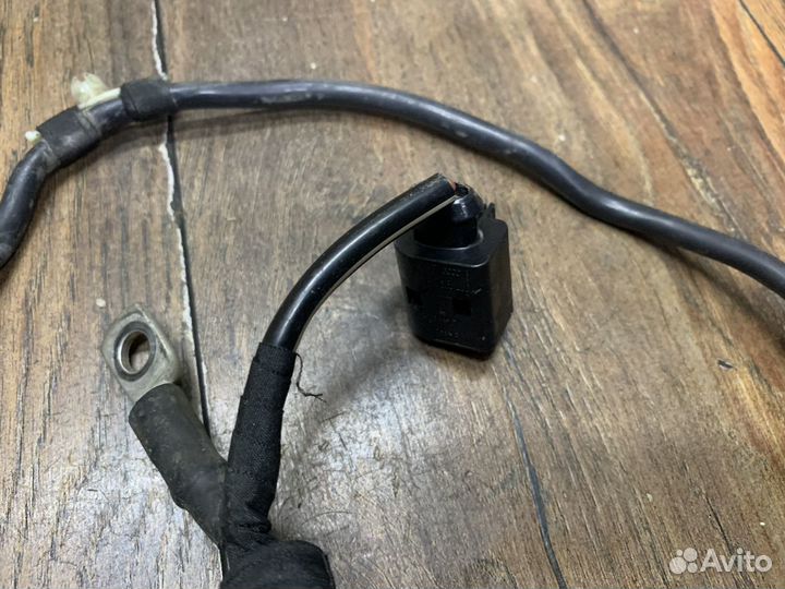 Skoda Yeti Проводка (коса) генератора