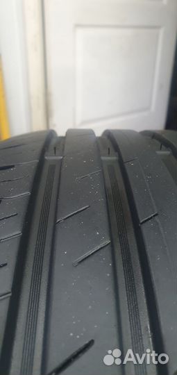 Pirelli P Zero 245/40 R19 и 275/35 R19