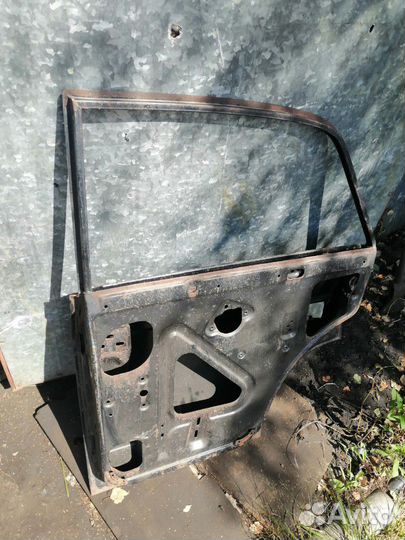 Дверь задняя правая иж комби новая