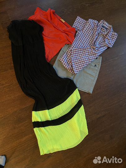 Пакет с вещами на 46 р