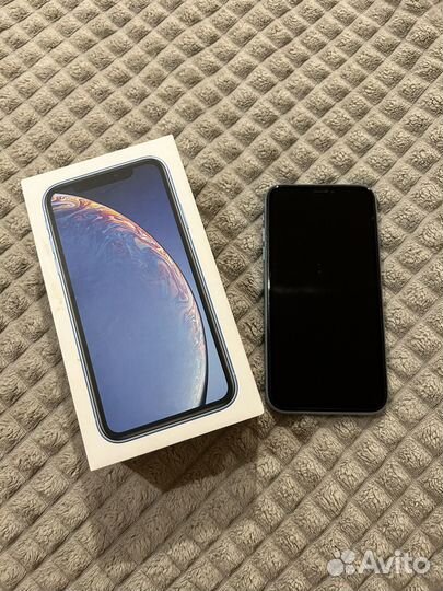 Телефон iPhone XR 64GB