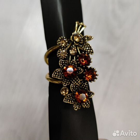 Кольца для головных уборов