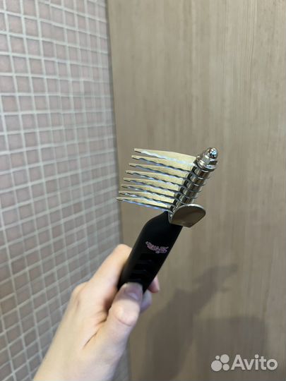 Колтунорез новый