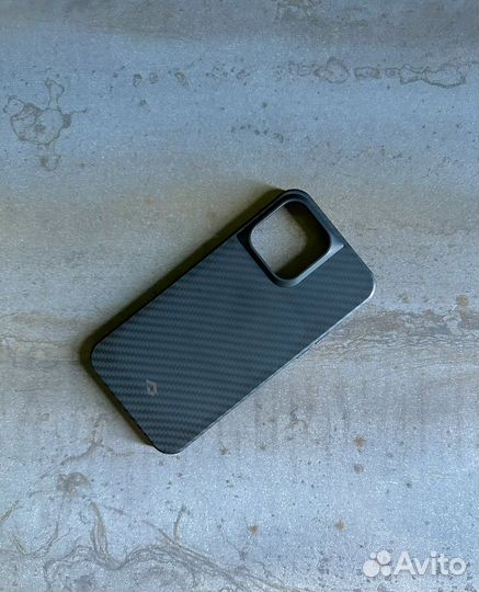 Pitaka на iPhone 14 Pro Max (противоударный)