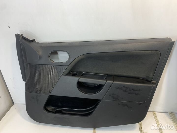 Ford Fiesta mk5 обшивка накладка двери