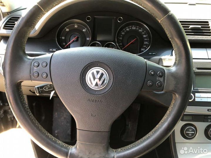 Переключатель подрулевой (стрекоза) Volkswagen Pas