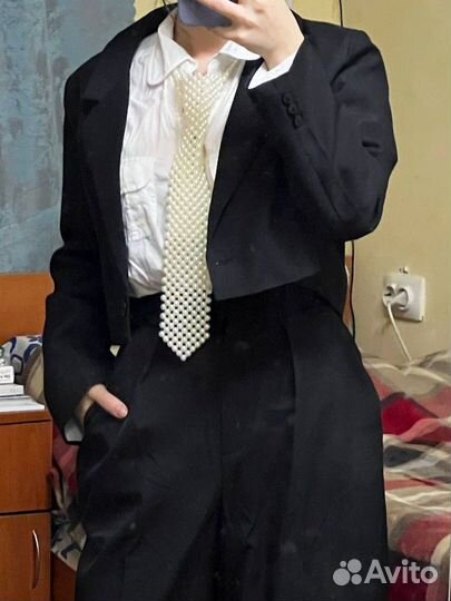 Галстук из бусин