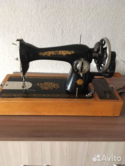 Швейная машинка подольская ручная