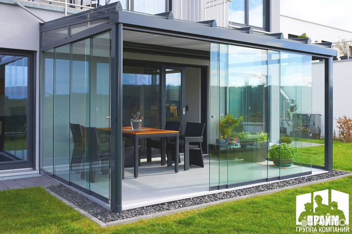 Остекление беседки панорамное. Слайдер