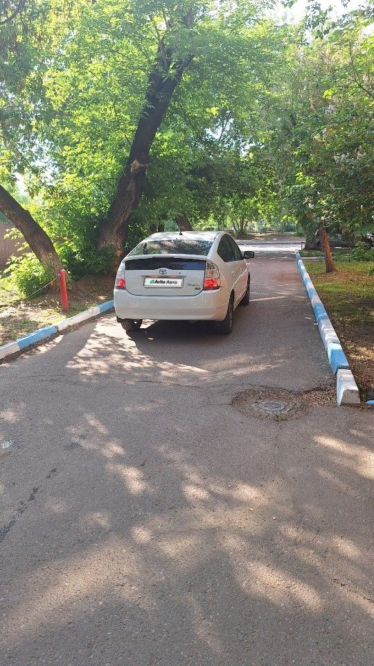 Toyota Prius: фото из отзыва