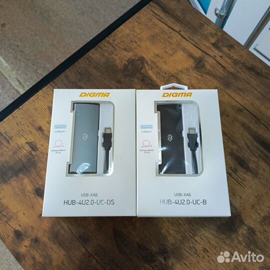 Разветвитель USB-C Digma HUB-4U2.0-UC-DS