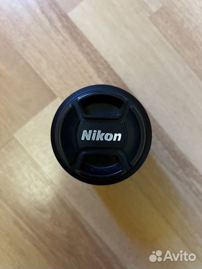 Объектив Nikon