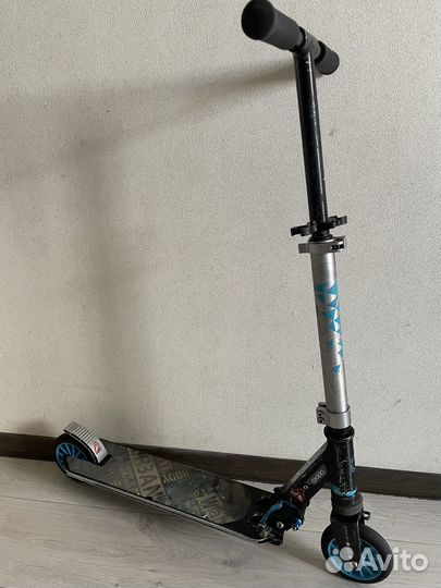 Детский самокат Oxelo