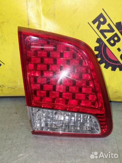 Фонарь внутренний левый Kia Sorento 2 2009-2012