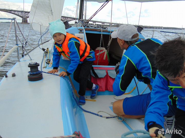 Парусная яхта класса Open-800 (Эльф-800), 8 м