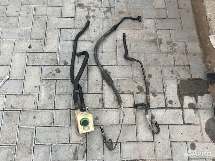 Трубка бачок гур volkswagen touareg 1