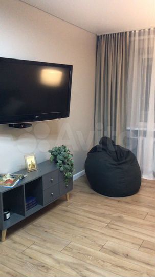 2-к. квартира, 42 м², 5/5 эт.