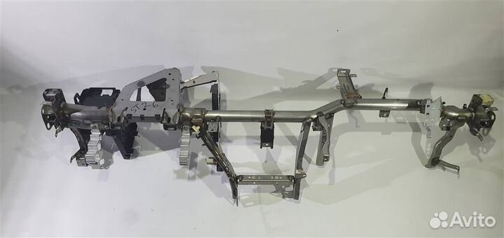 Усилитель торпедо Volkswagen Touareg NF 2010-2018