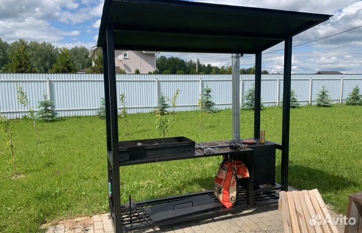Мангал с печью под казан и крышей