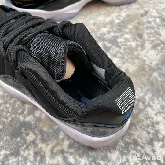 Кроссовки Nike Air Jordan 11 Retro Low 