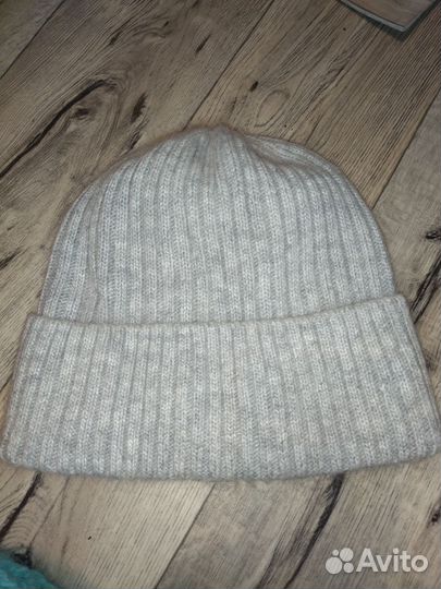 Шапка вязанная женская