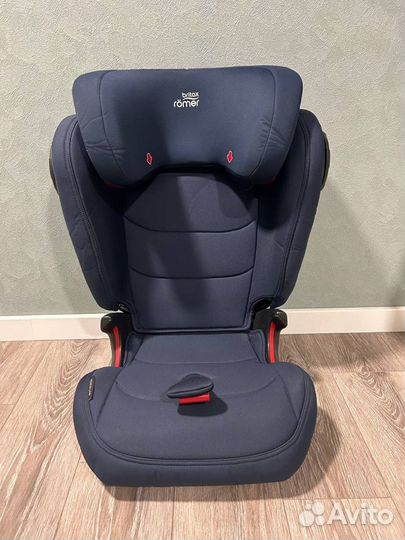 Детское автокресло 15-36кг britax romer kidfix III