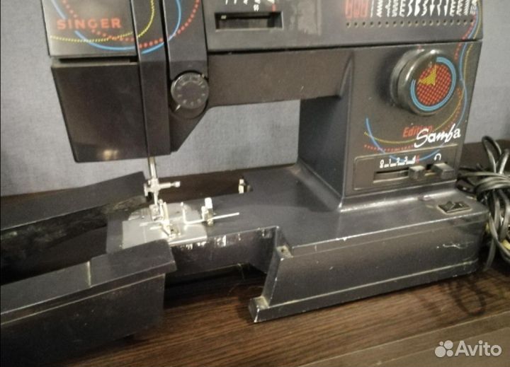 Швейная машинка б/у - Зингер 9027