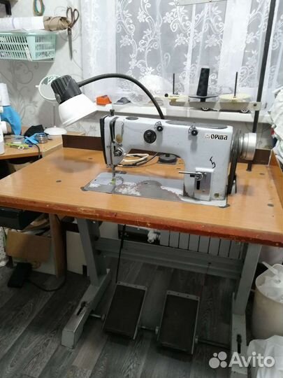 Швейная машина бу