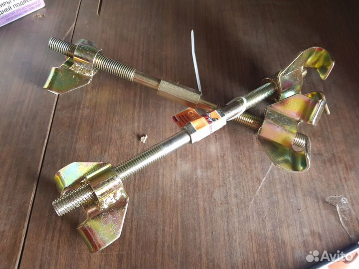 Стяжки пружин двухзахватные 280 мм Airline новые