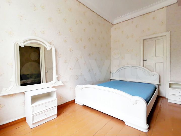 3-к. квартира, 60 м², 2/3 эт.